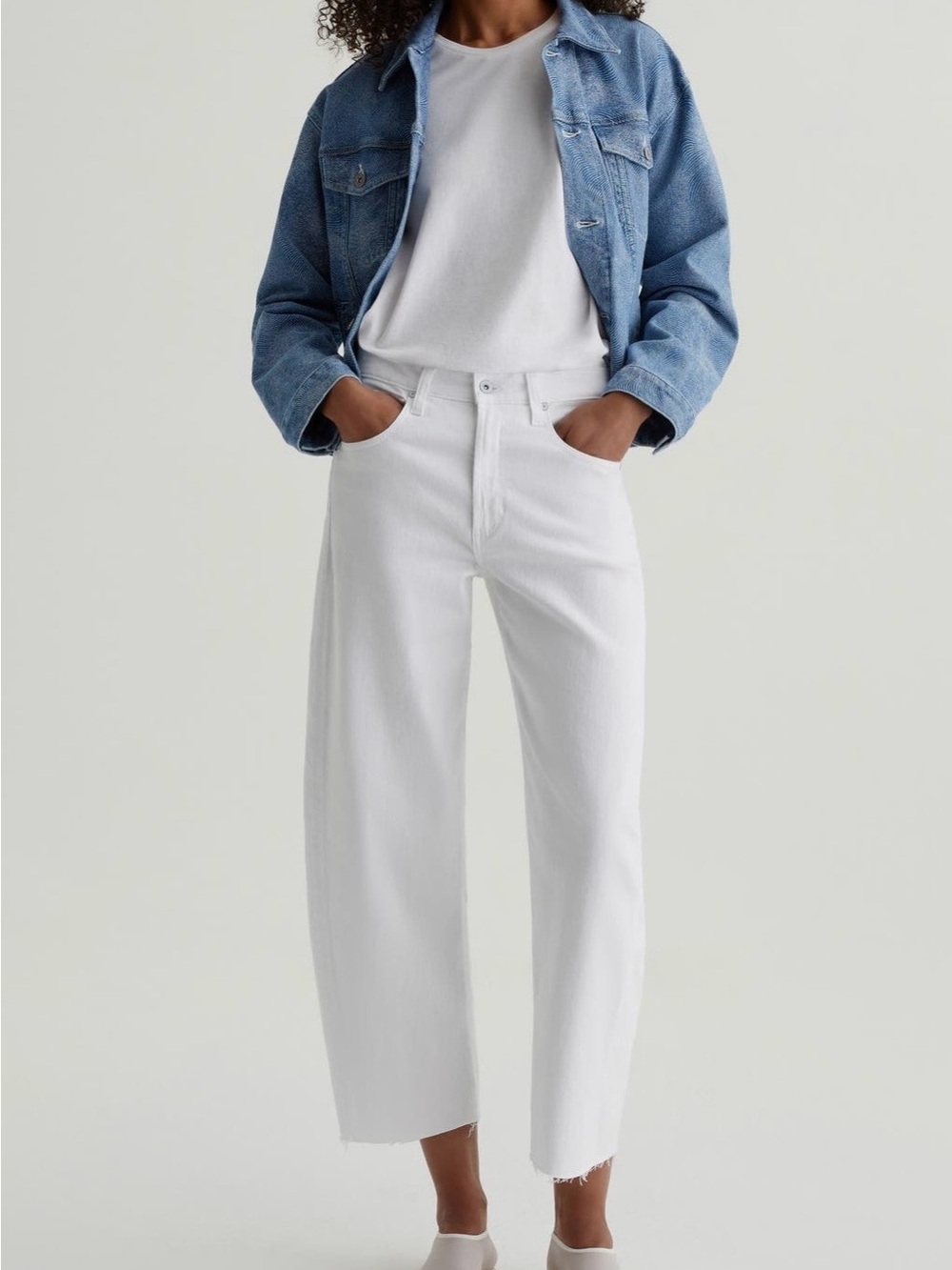 AG Hattie Raw Hem High Waist Ankle Barrel Leg Jeans l EUC Gallery White Size 29
